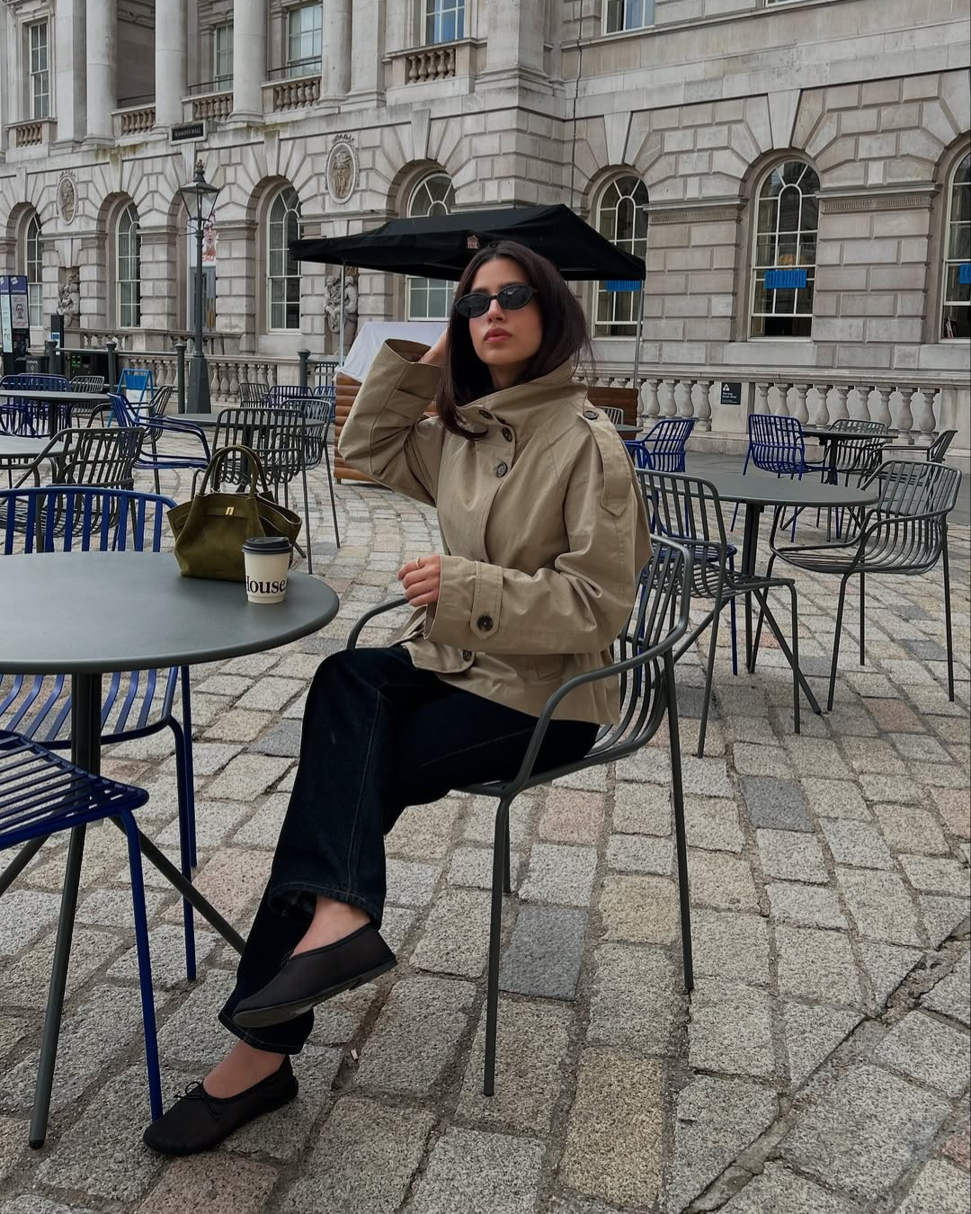 Millie – Trench corto para una elegancia otoñal sin esfuerzo
