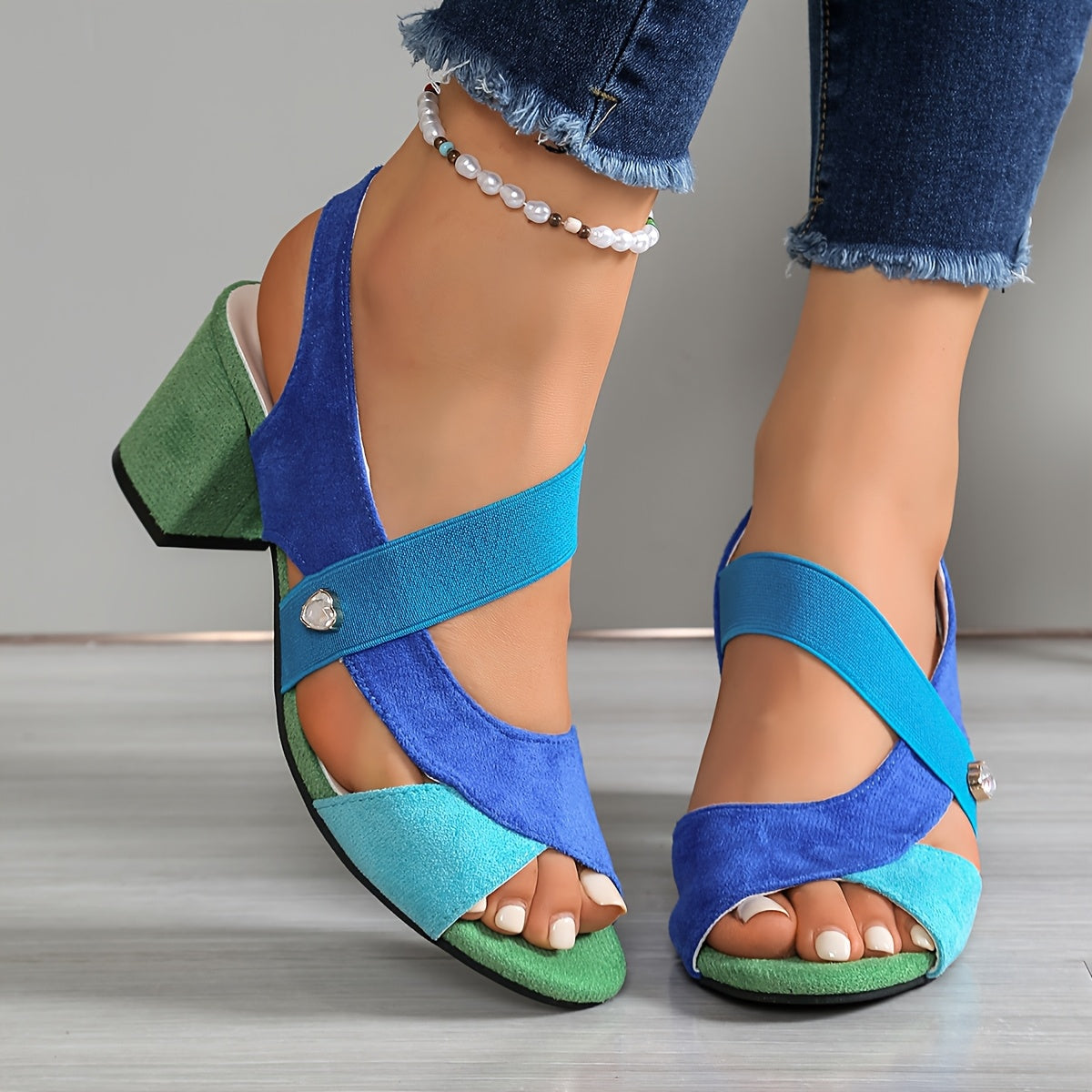 Linda | Sandalias con tacón ancho
