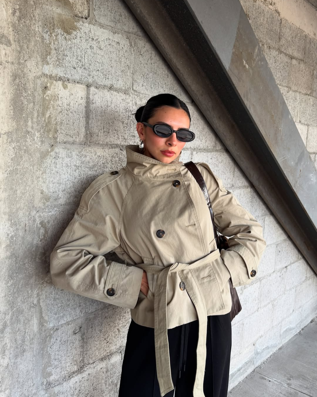 Millie – Trench corto para una elegancia otoñal sin esfuerzo