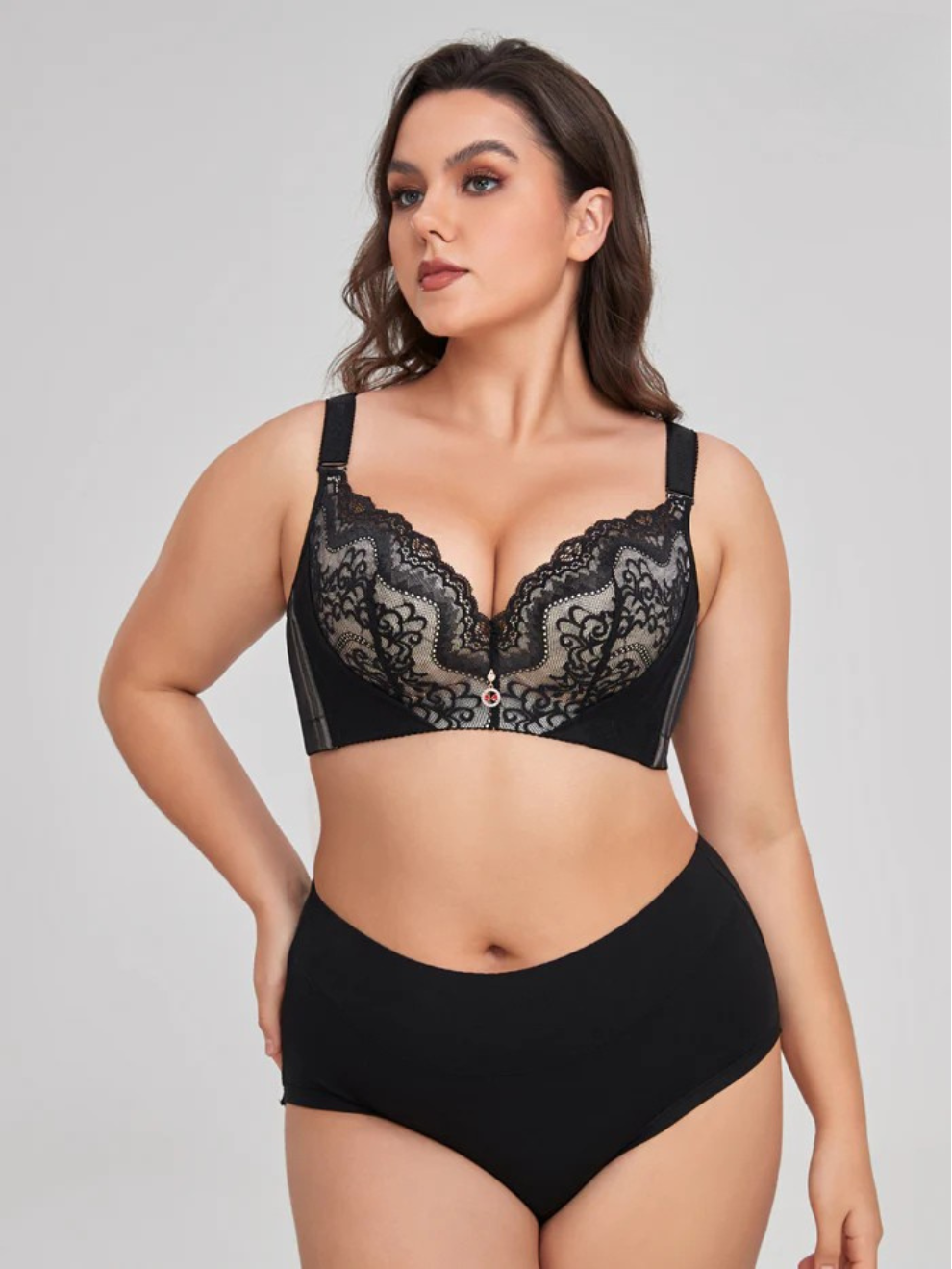 KIARA | SUJETADOR PUSH-UP CON ENCAJE