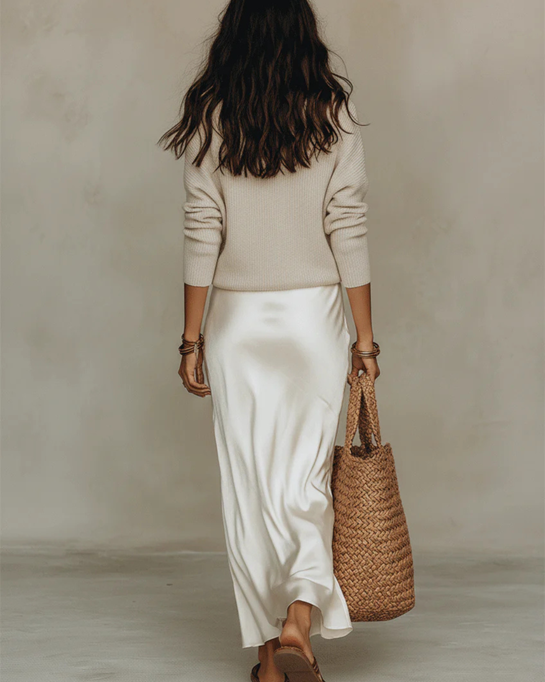 Elena | Conjunto elegante con vestido satinado y top