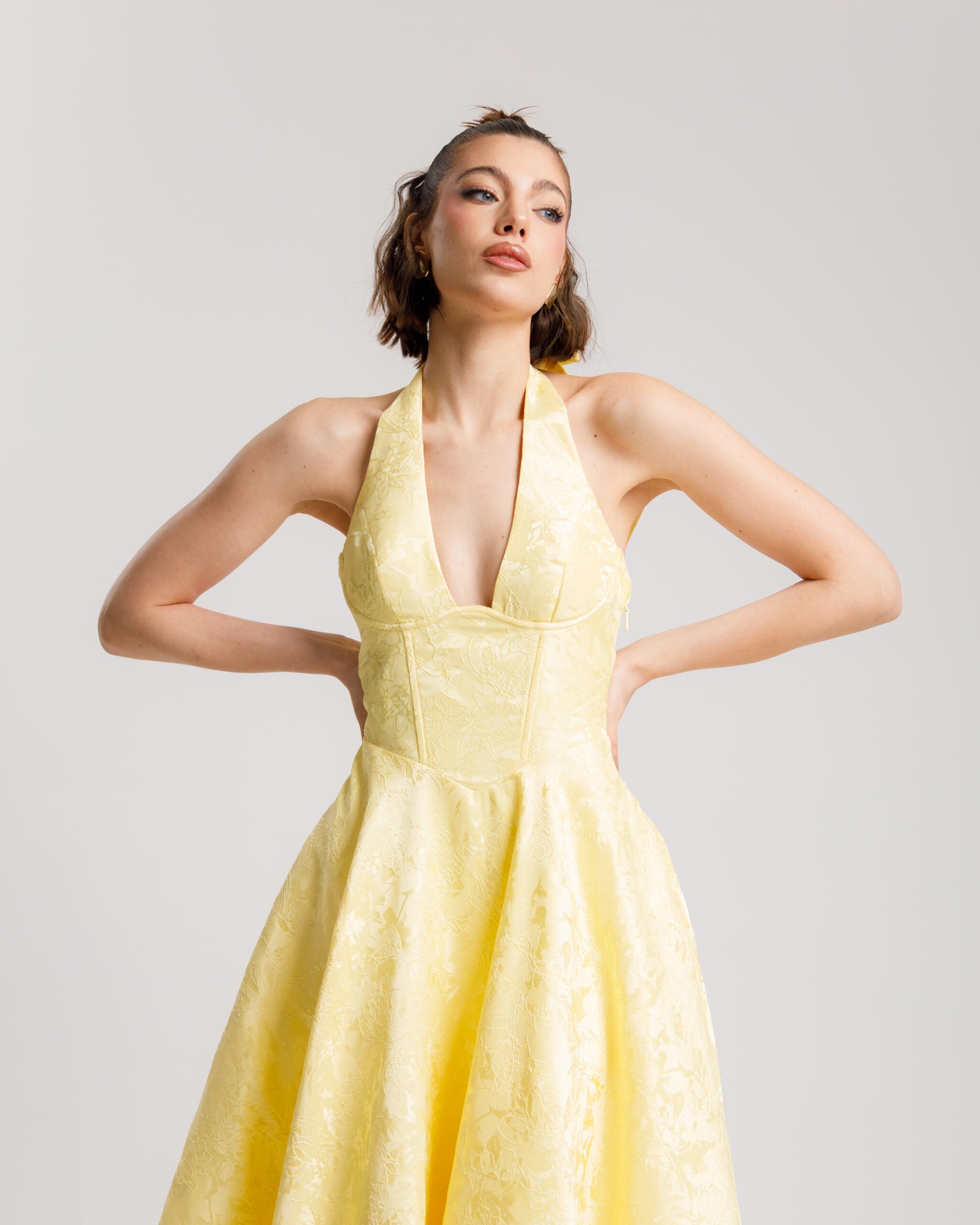 Chiara – Vestido midi amarillo