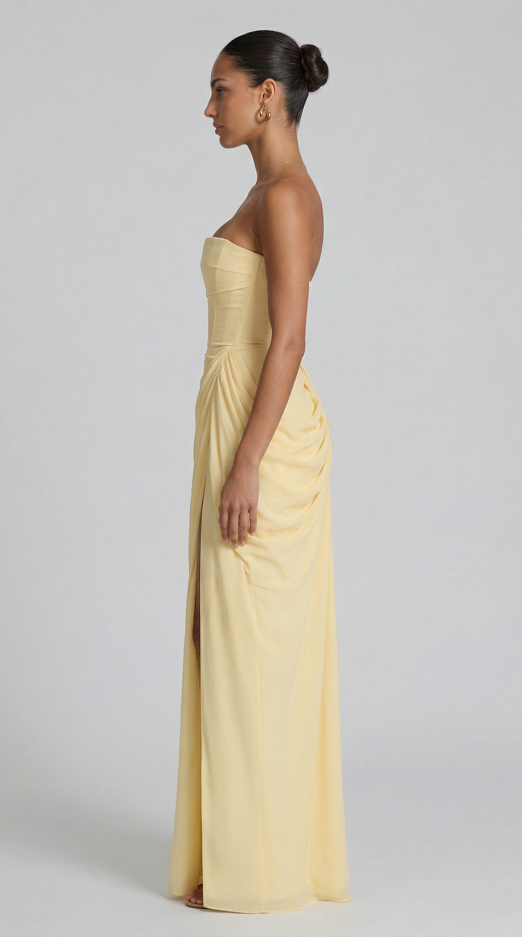 Cyra – Vestido largo de chiffon sin tirantes