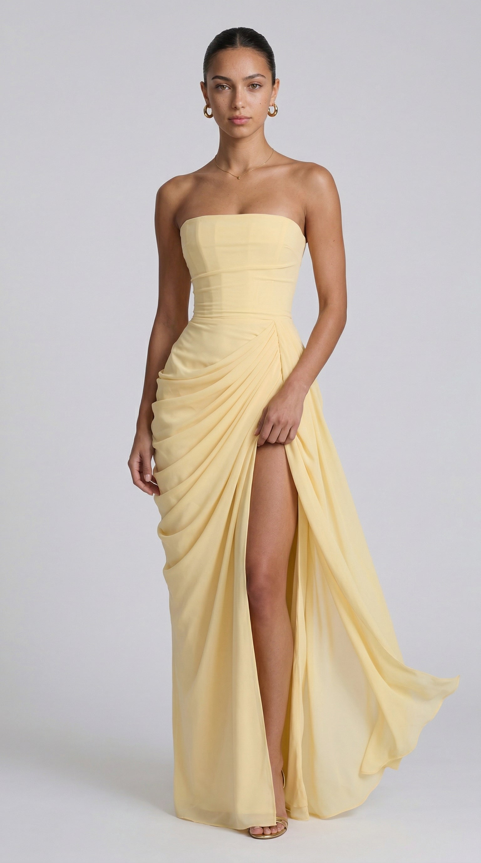 Cyra – Vestido largo de chiffon sin tirantes