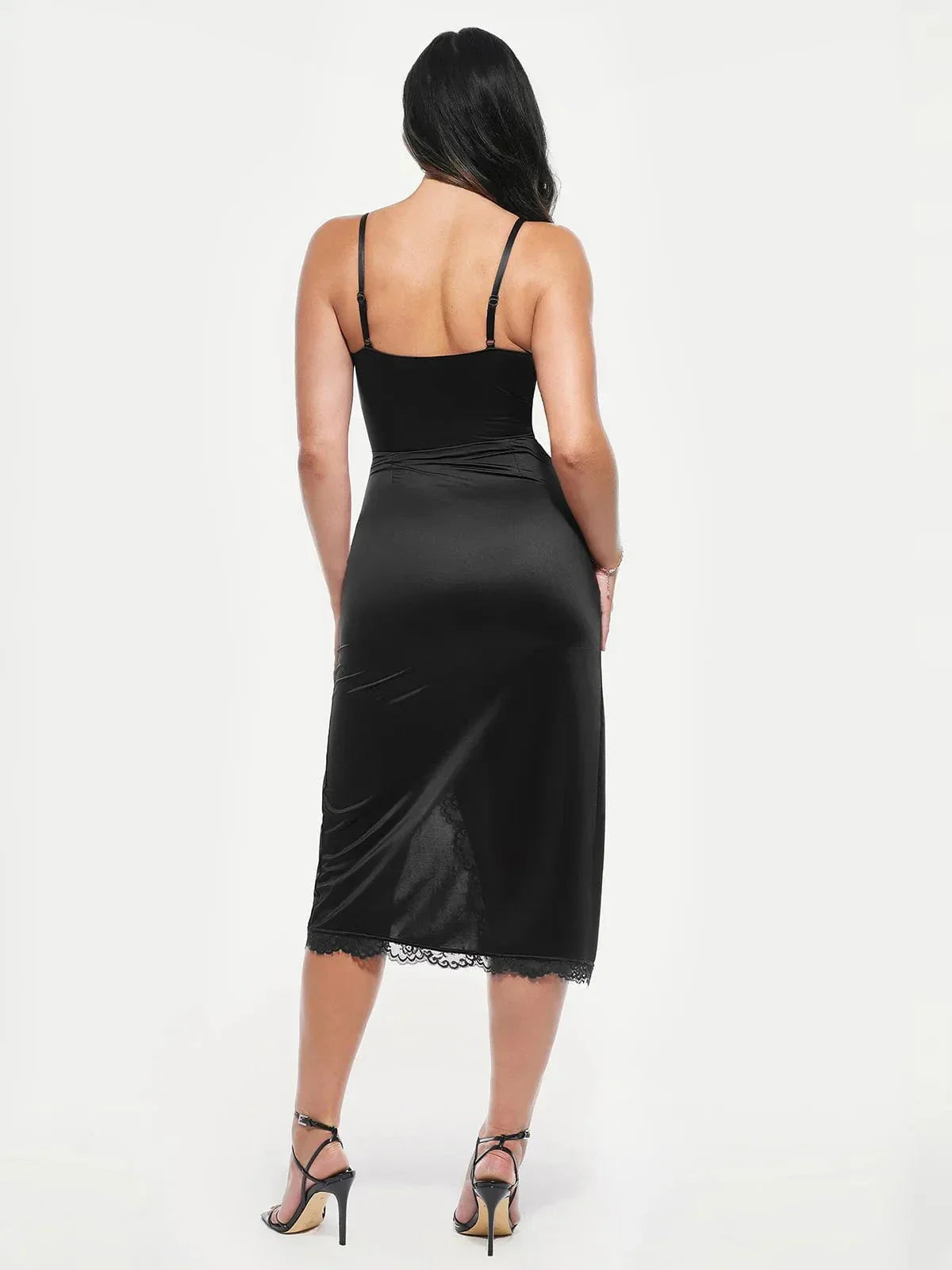 Valentina – Elegante vestido con corsé de encaje
