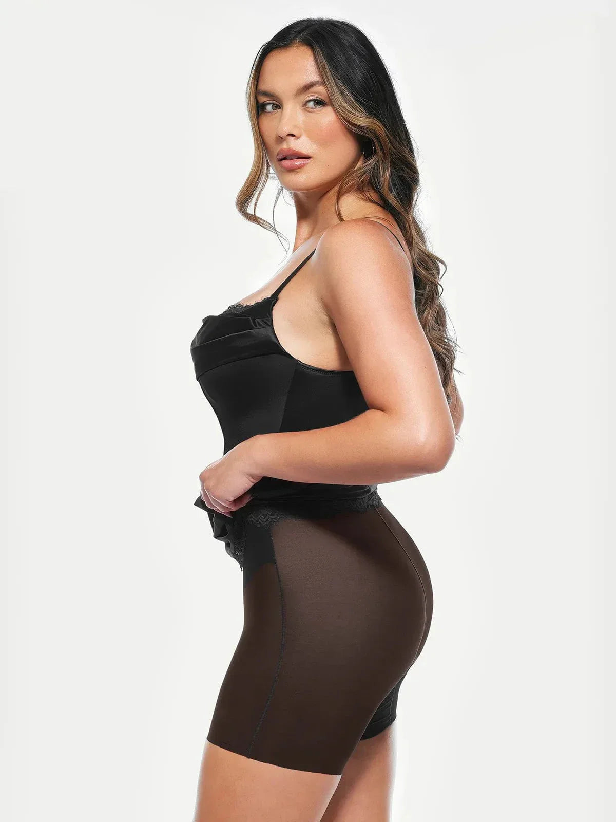 Valentina – Elegante vestido con corsé de encaje