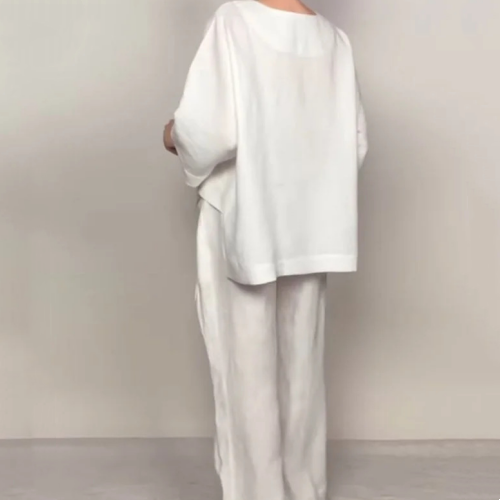 Livia | Conjunto fluido con blusa asimétrica y pantalones anchos