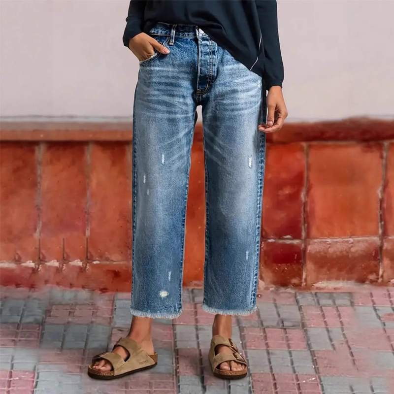 Avery – Jeans de pierna recta cortos en estilo retro